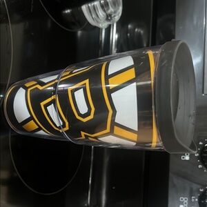 Boston Bruins Black and Gold Tumbler with Lid